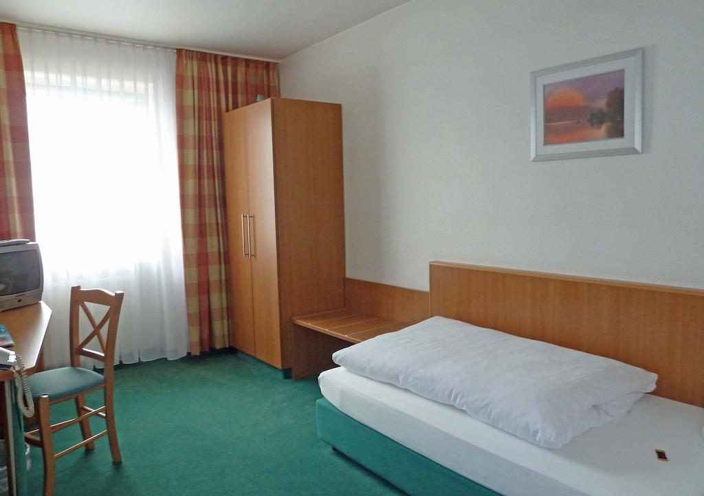 Landhotel Sulzbacher Hof Sulzbach  Ruang foto